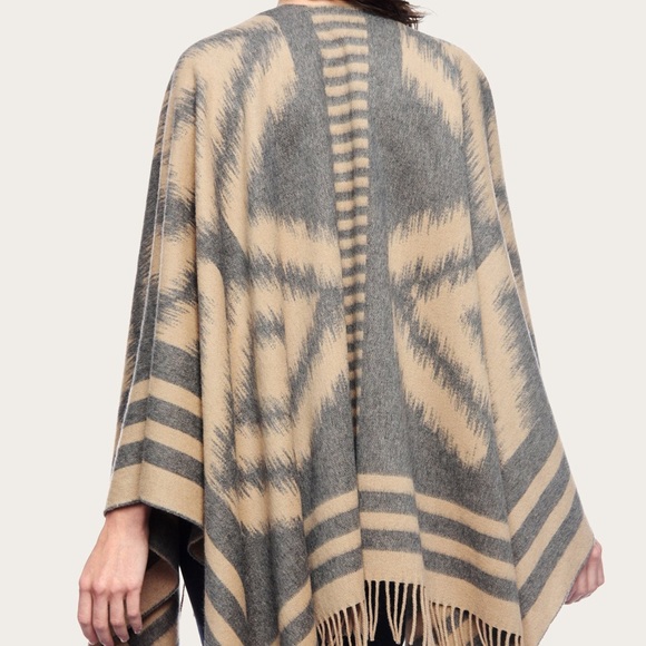 FRYE: Native American Poncho - Picture 2 of 5